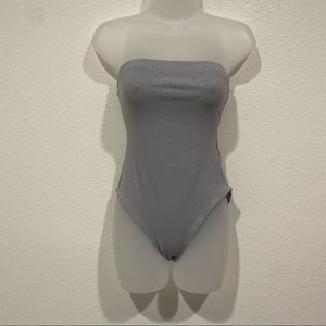 forever 21 grey strapless tube top bandaeu ribbed bodysuit shirt